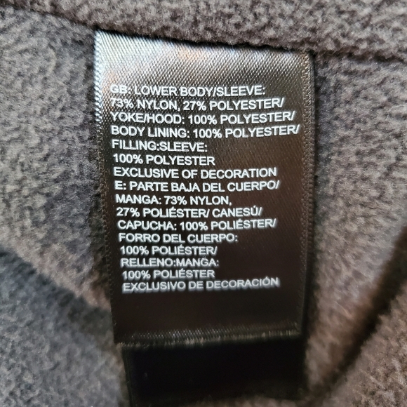 The North Face Boys Hooded Jacket - Picture 6 of 10